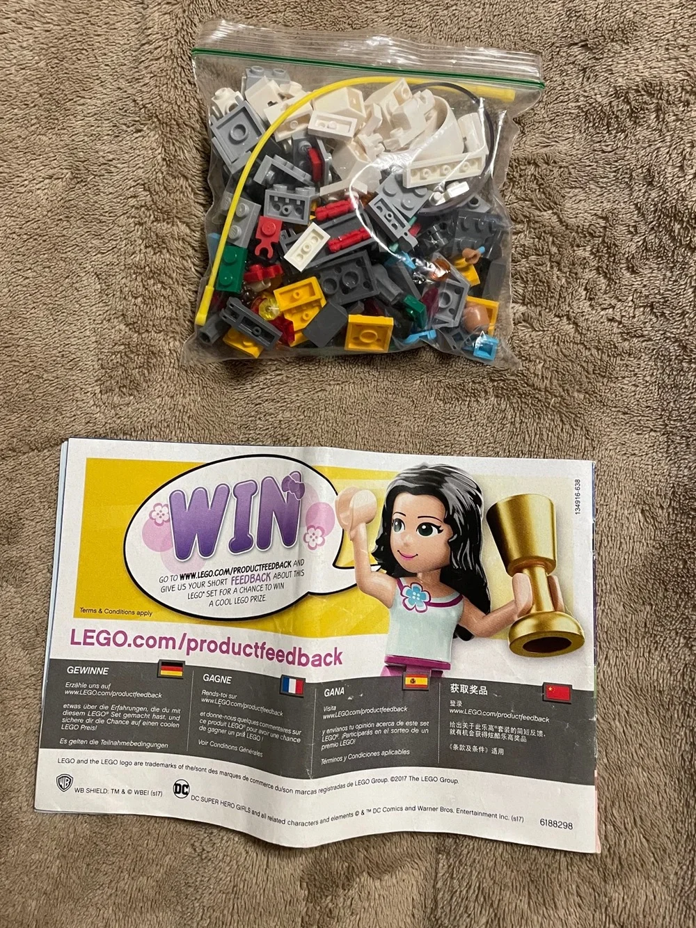 LEGO DC Super Hero Girls 41234 - BUMBLEBEE HELICOPTER - RETIRED Collectible